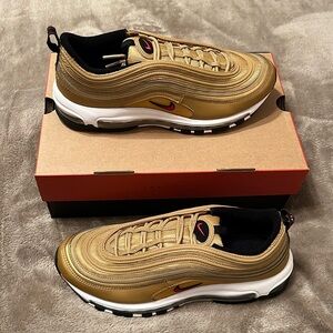New mens size 10.5 NIKE AIR MAX 97 OG Limited Edition, Limited Production.